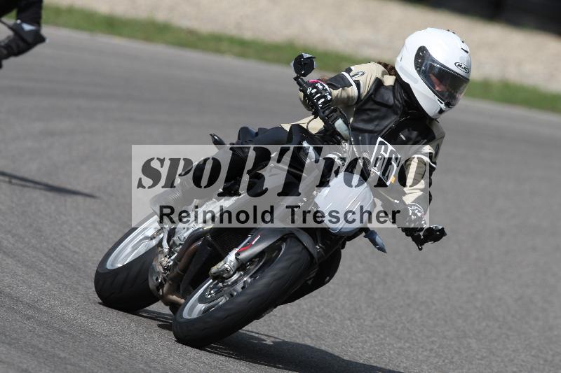 /Archiv-2022/59 31.08.2022 FM Mannhard ADR/Gruppe Mototrend/66